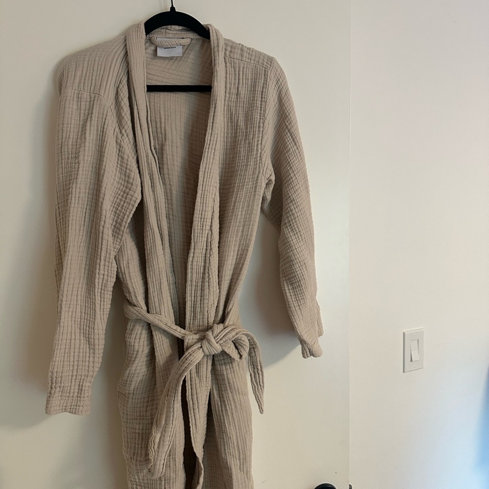 Parachute Cream Textured Robe